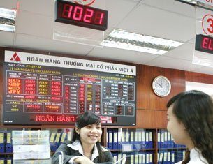 Lãi suất khoản vay cũ vẫn chưa giảm mạnh