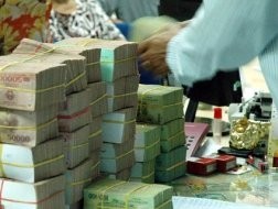 Liệu ngân hàng có đang “hút máu” doanh nghiệp?