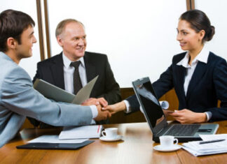 Lưu ý để tránh bị lừa khi đi tìm việc