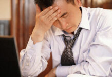 Dấu hiệu cho thấy bạn đang tạo căng thẳng cho bản thân