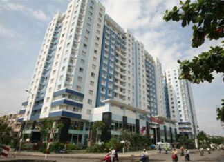 Chung cư ở Hà Nội mọc như nấm.