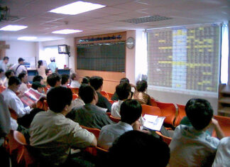 Công ty chứng khoán nhận định thị trường ngày 8/8/2013