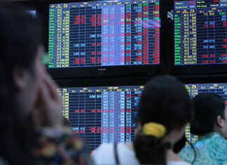 Tính thanh khoản giảm 47% so với phiên trước, VN-Index giảm gần 5 điểm